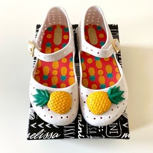 NEW! Size 9 Mini Melissa Furadinha Pineapple